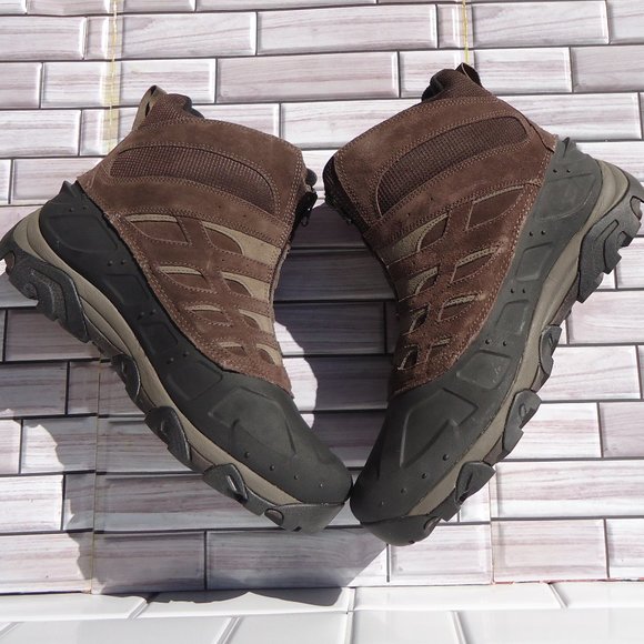 SIZE 12. MERELL insulated waterproof zip up front suede boot. main image 16